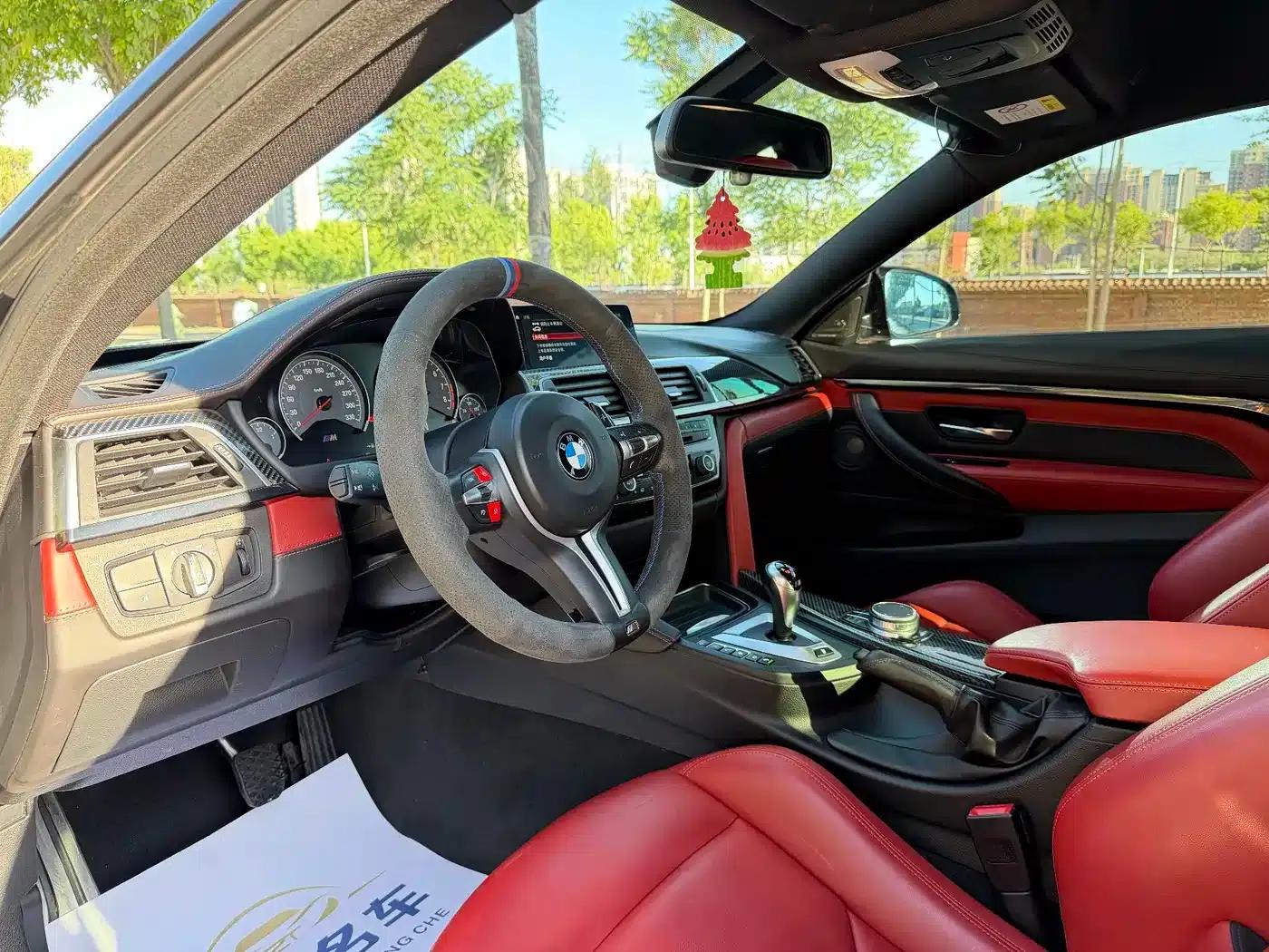 2017 BMW M4 Coupe Fan Edition — миниатюра 4