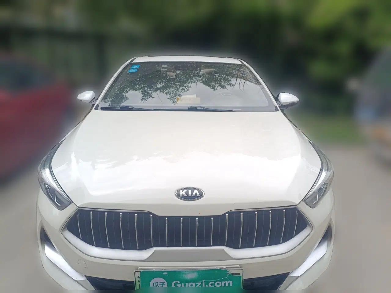 Kia K3 New Energy 2019 1.6L PHEV Smart Connectivity Edition — миниатюра 2
