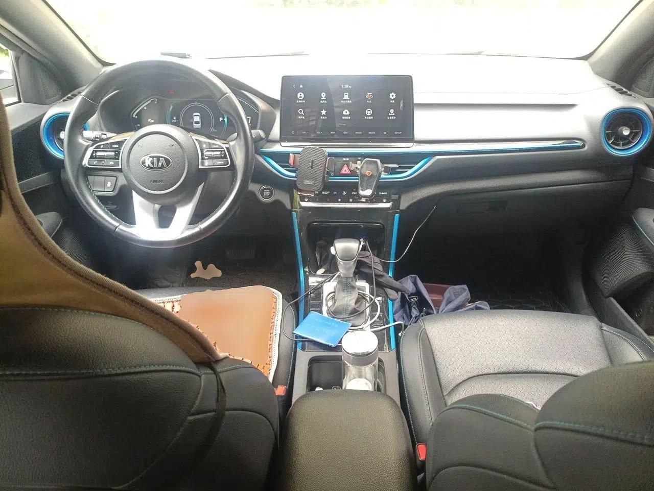 Kia K3 New Energy 2019 1.6L PHEV Smart Connectivity Edition — миниатюра 10