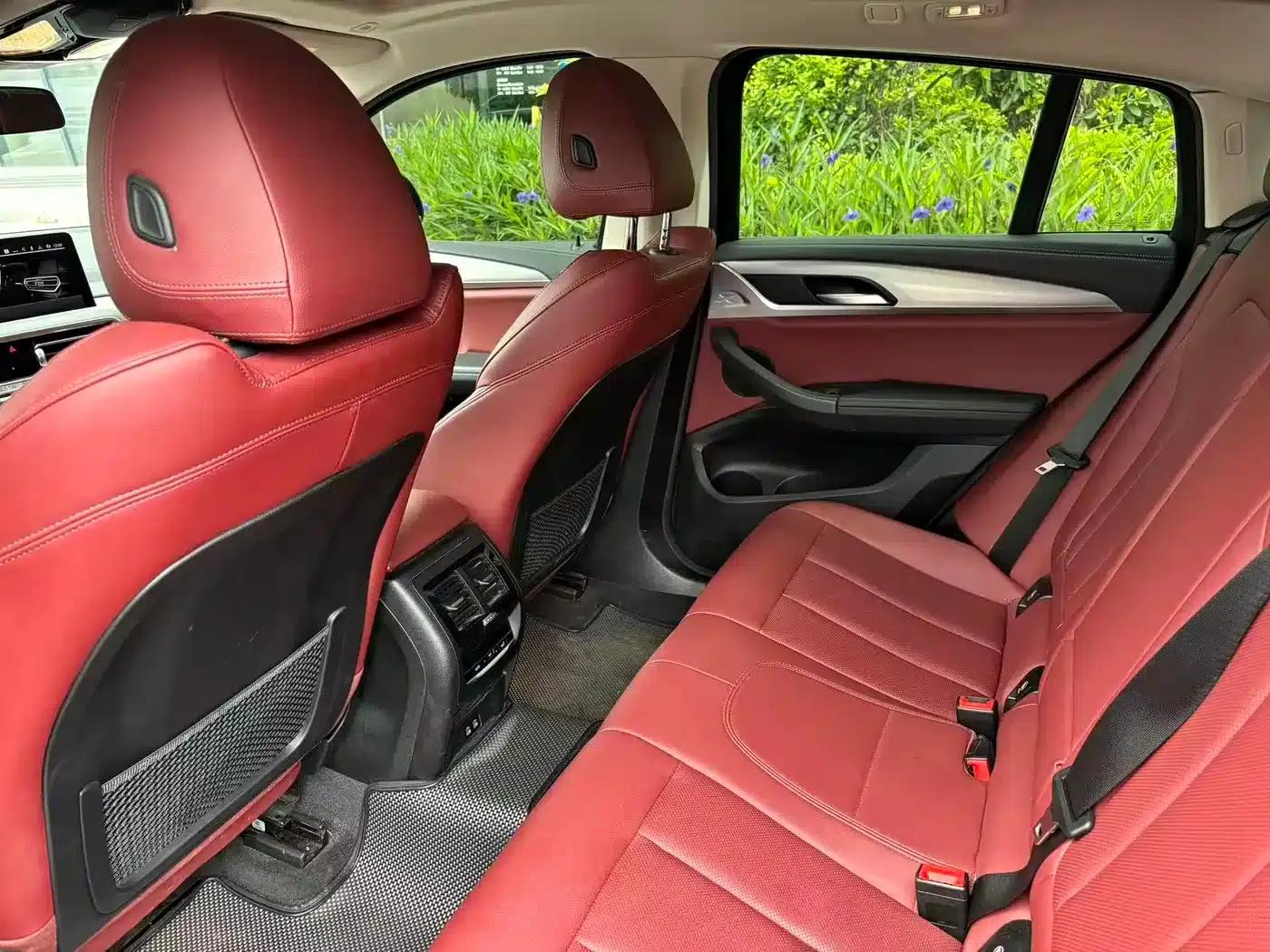 2022 BMW X4 xDrive 25i M Sport Package — миниатюра 11