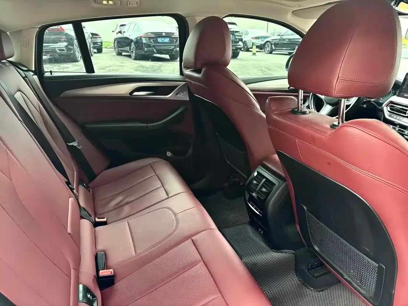 2022 BMW X4 xDrive 25i M Sport Package — миниатюра 13