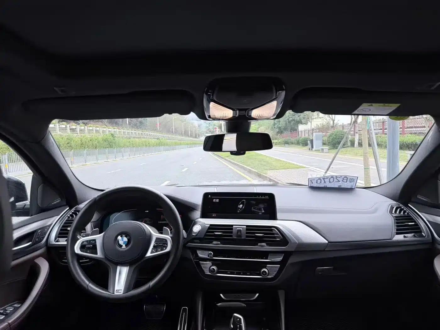 2020 BMW X4 xDrive30i M Sport Package — миниатюра 6