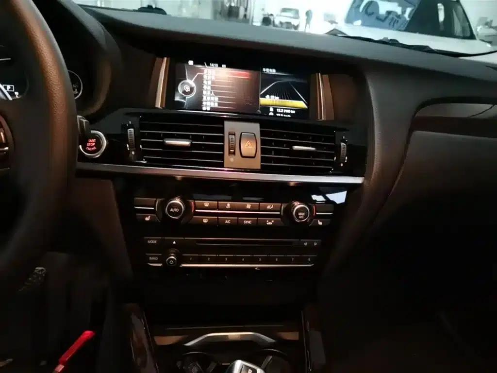 2014 BMW X4 xDrive20i X Design Package — миниатюра 13