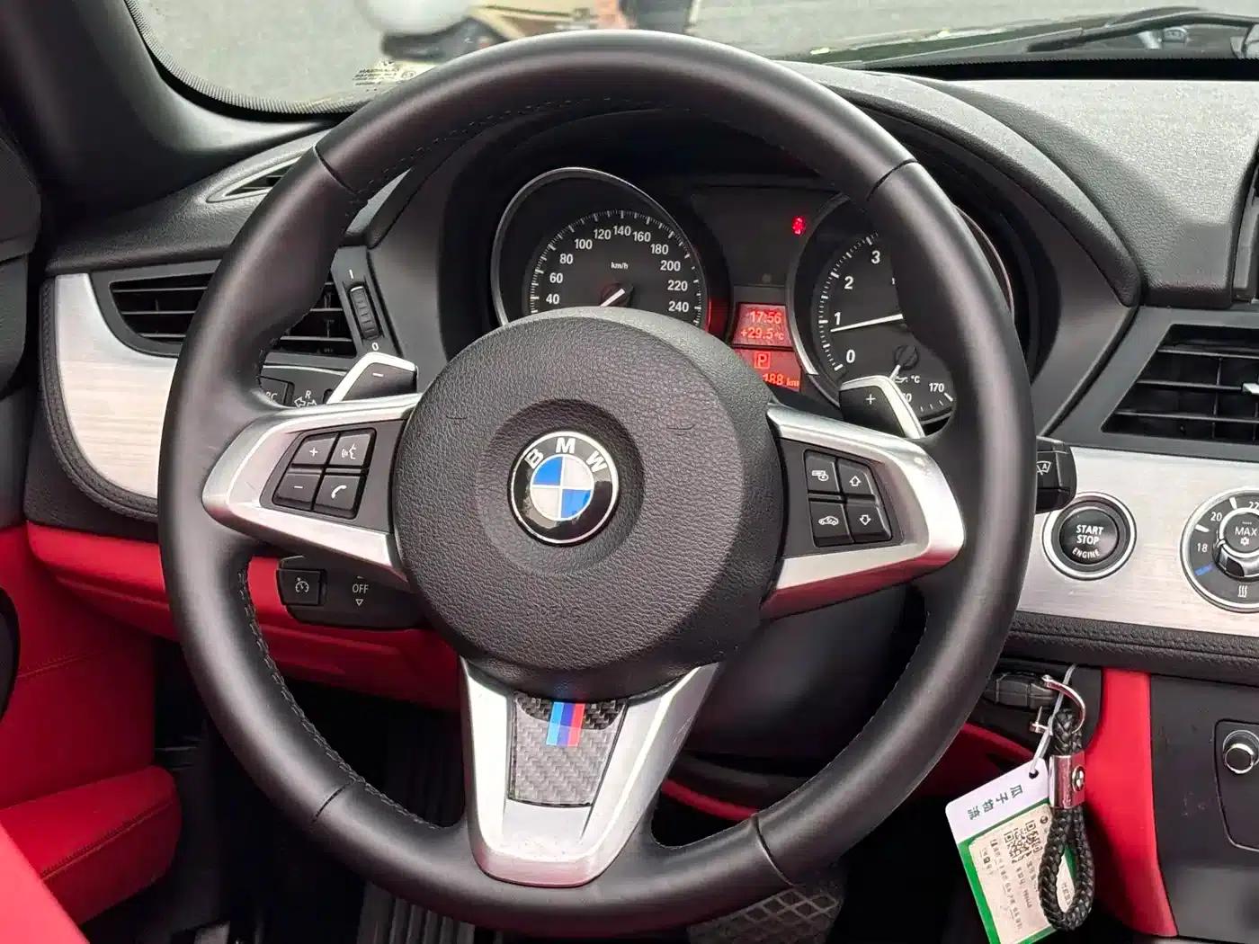 BMW Z4 2013 sDrive20i Leading Edition — миниатюра 11