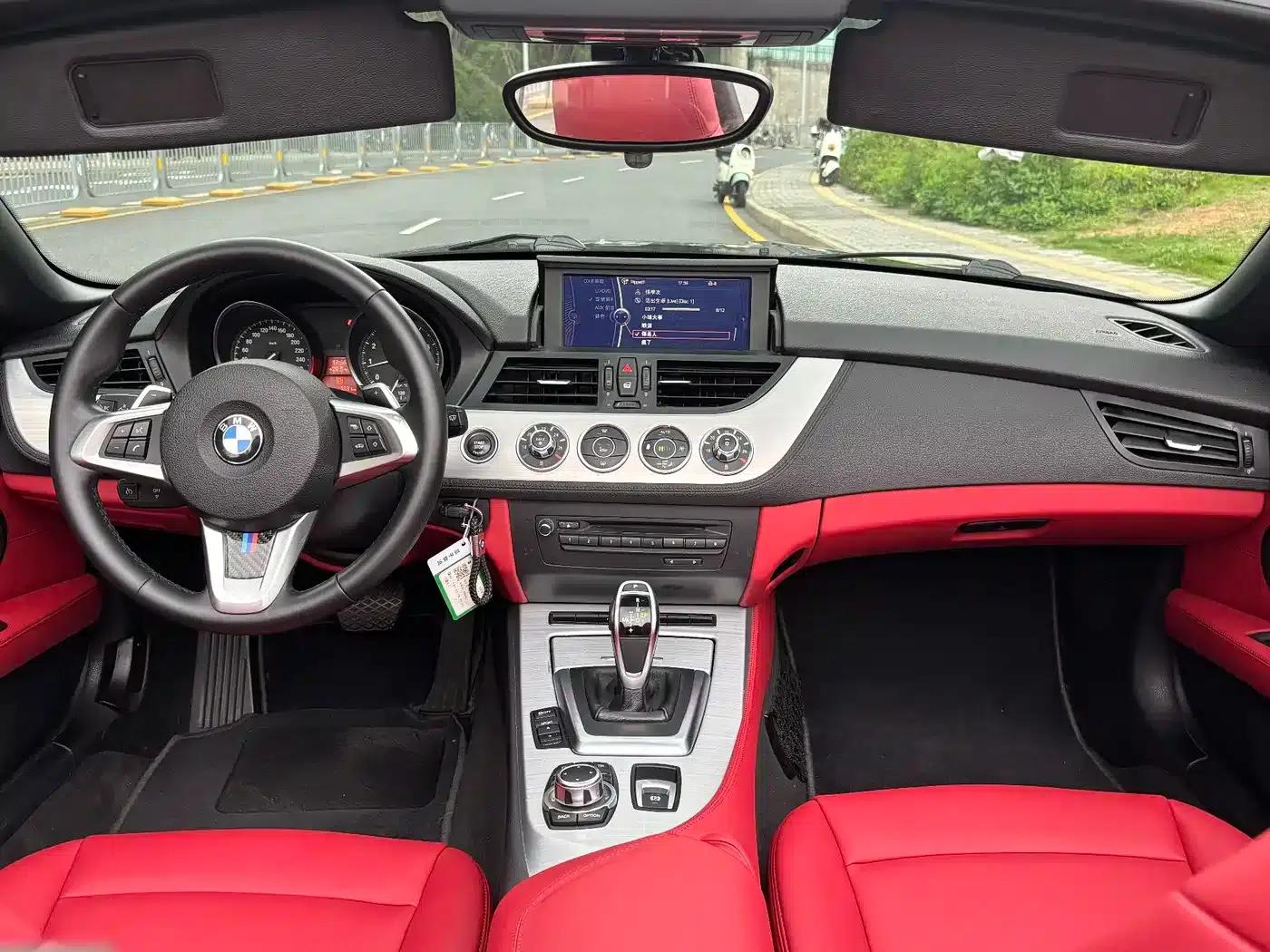BMW Z4 2013 sDrive20i Leading Edition — миниатюра 6