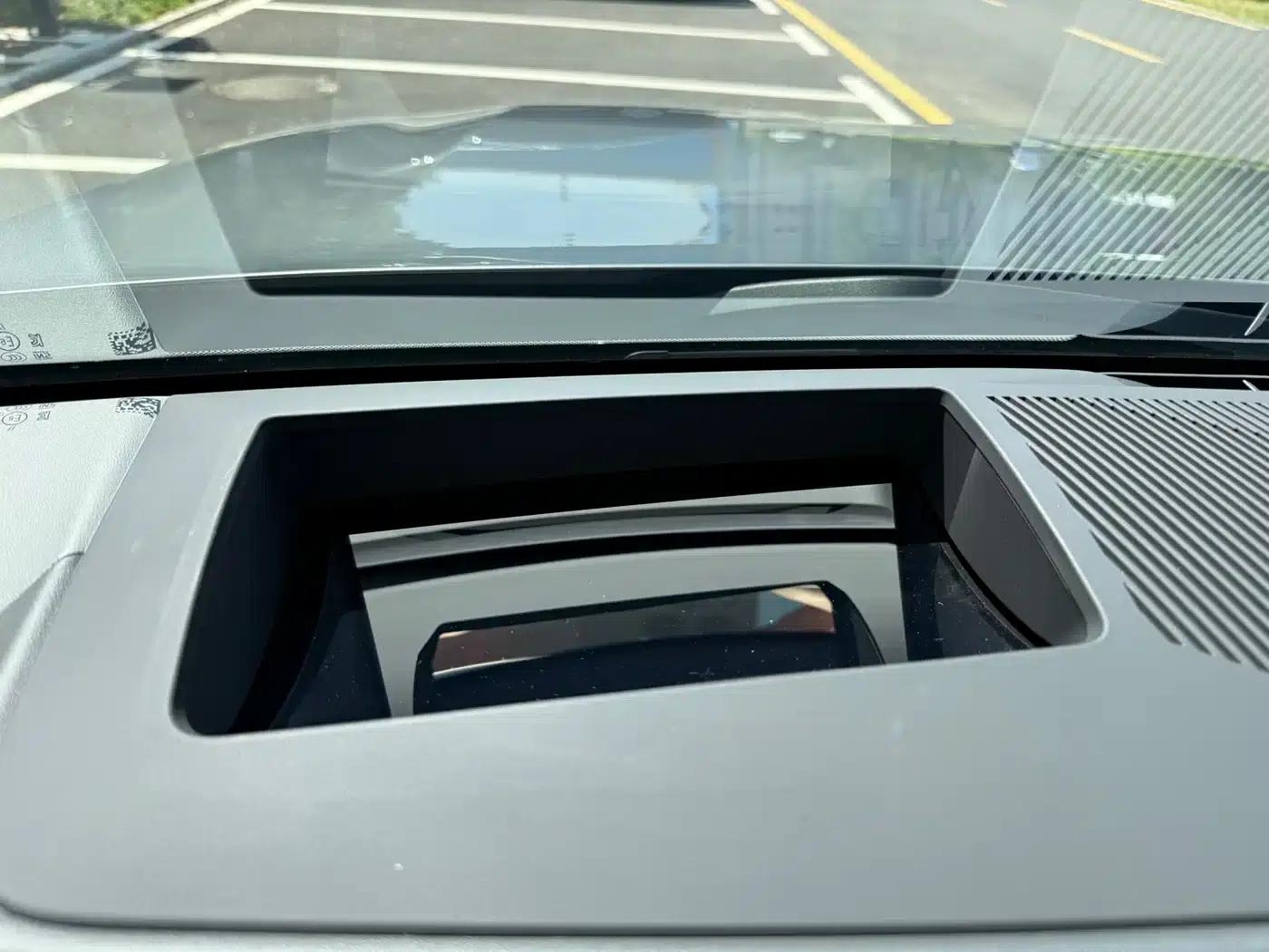 BMW i5 2024 eDrive 35L Premium Luxury Package — миниатюра 37