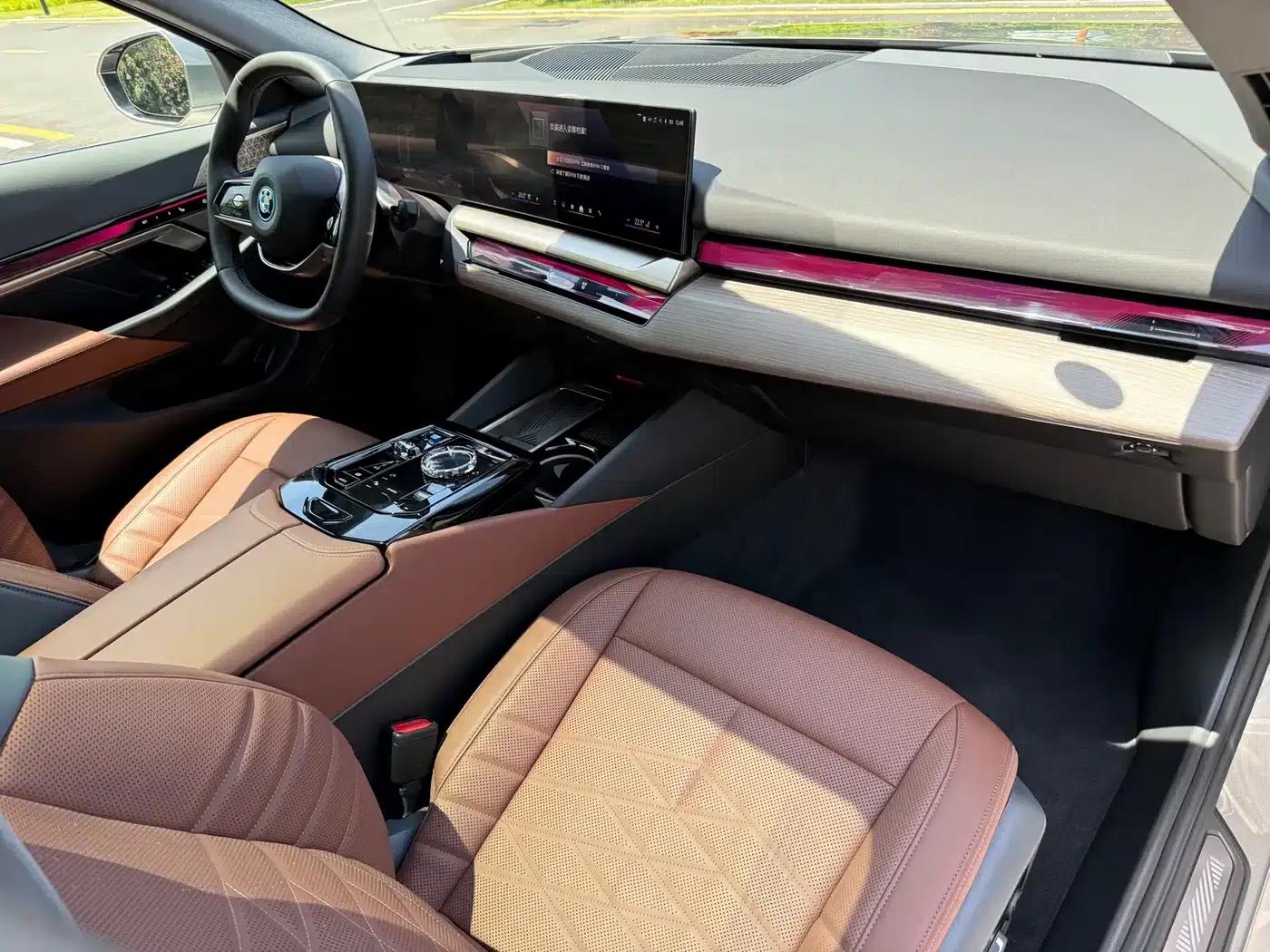 BMW i5 2024 eDrive 35L Premium Luxury Package — миниатюра 7