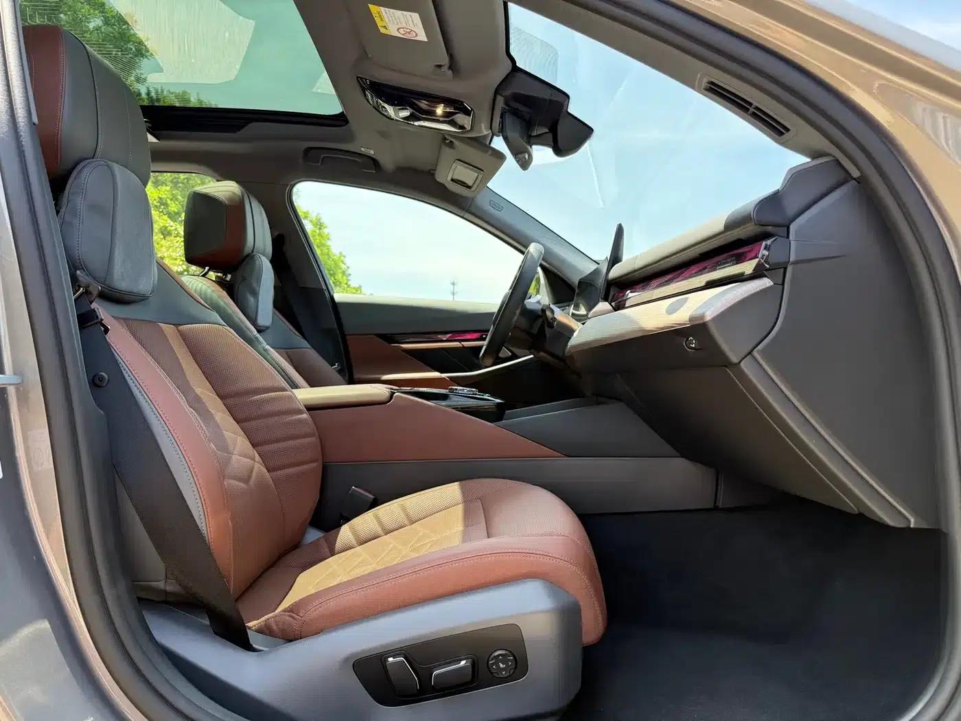 BMW i5 2024 eDrive 35L Premium Luxury Package — миниатюра 9