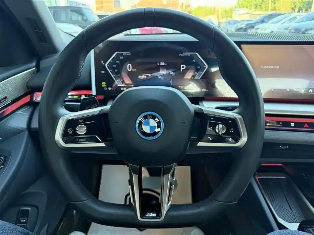 BMW i5 2024 eDrive 35L Premium M Sport Package — миниатюра 11