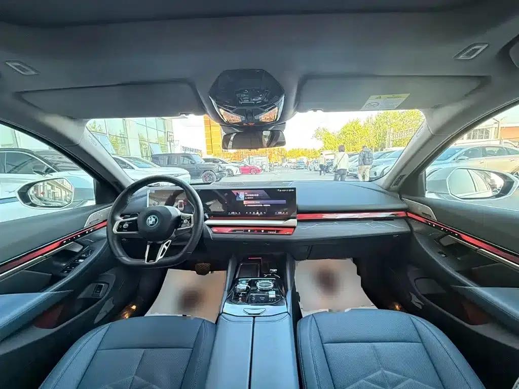 BMW i5 2024 eDrive 35L Premium M Sport Package — миниатюра 10