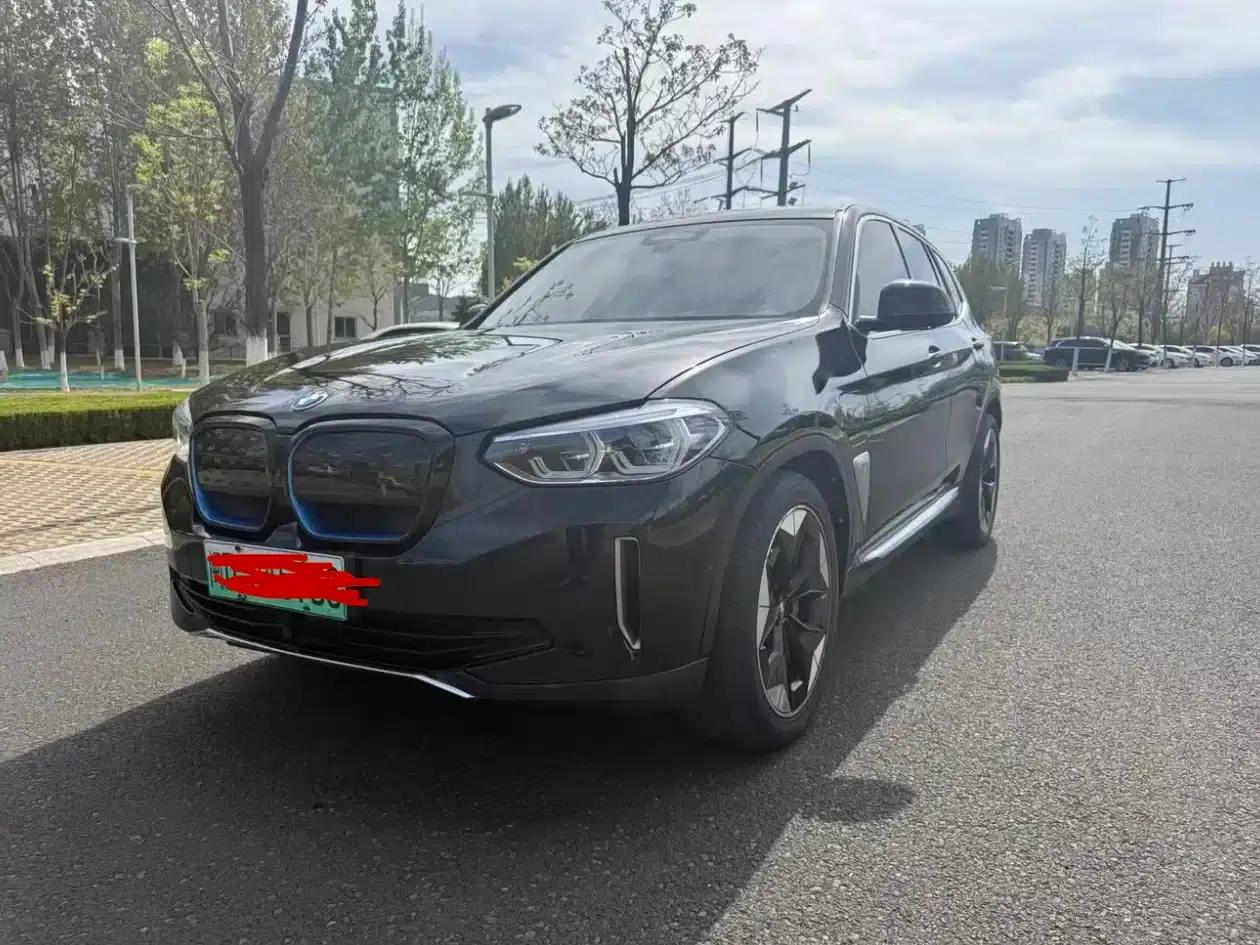 BMW iX3 2021 Facelift - Pioneer Edition — миниатюра 1