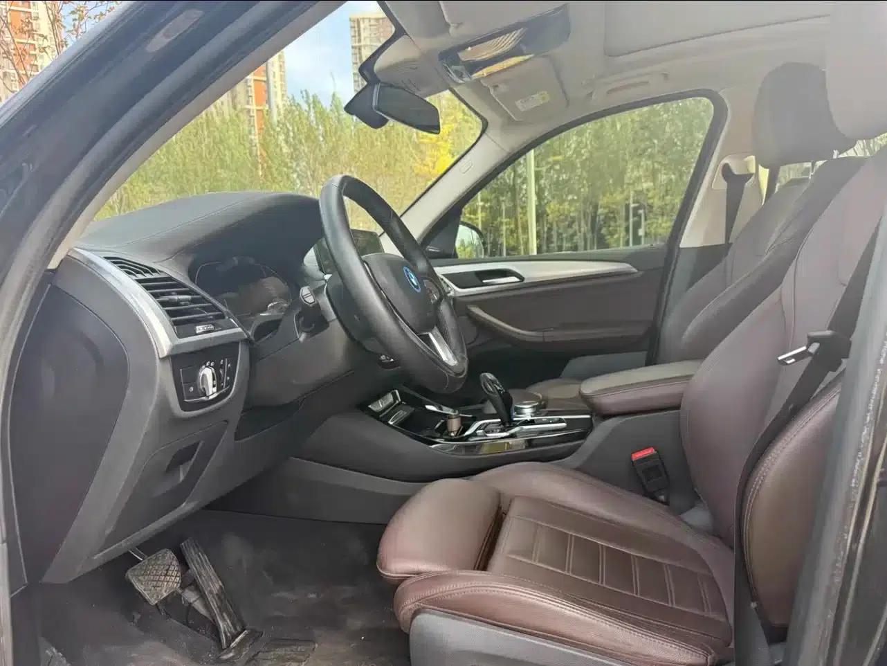 BMW iX3 2021 Facelift - Pioneer Edition — миниатюра 4