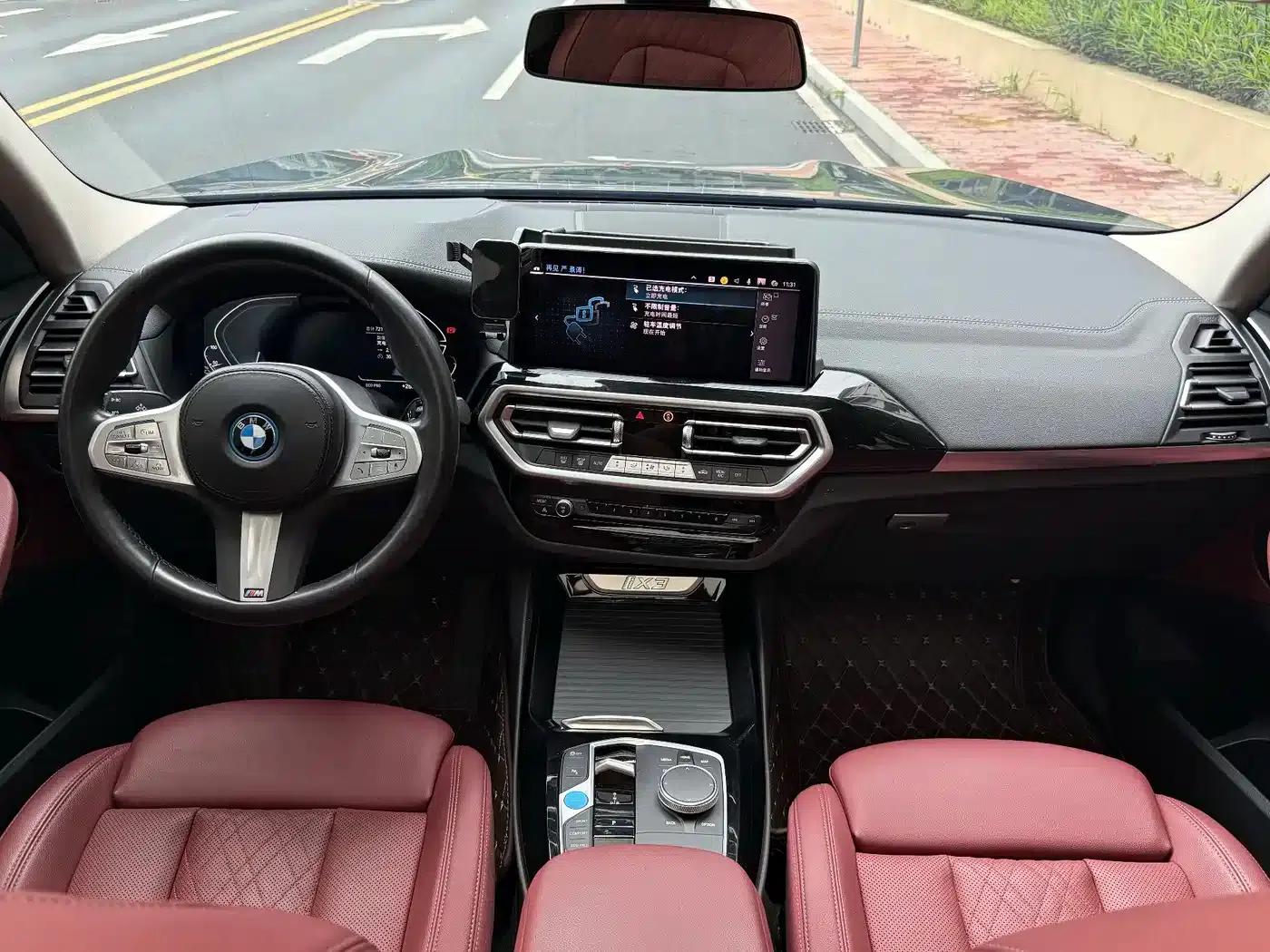 BMW iX3 2023 Leading Edition — миниатюра 12