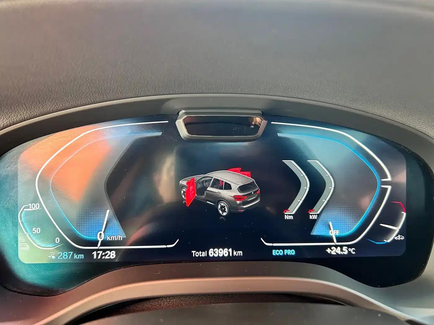 BMW iX3 2021 Leading Edition — миниатюра 10