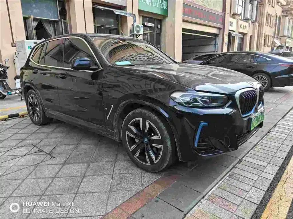 BMW iX3 2022 Leading Edition — миниатюра 3