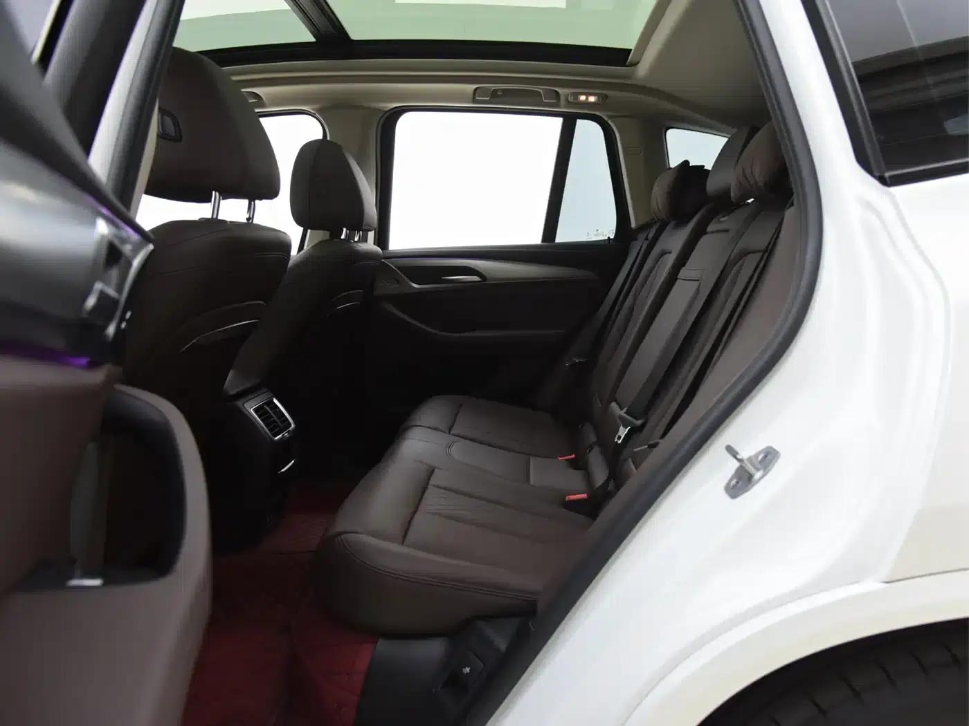 BMW iX3 2022 Leading Edition — миниатюра 12