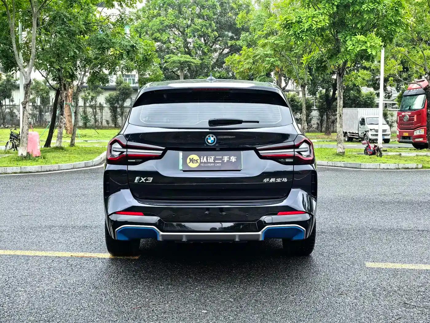 BMW iX3 2022 Leading Edition — миниатюра 6