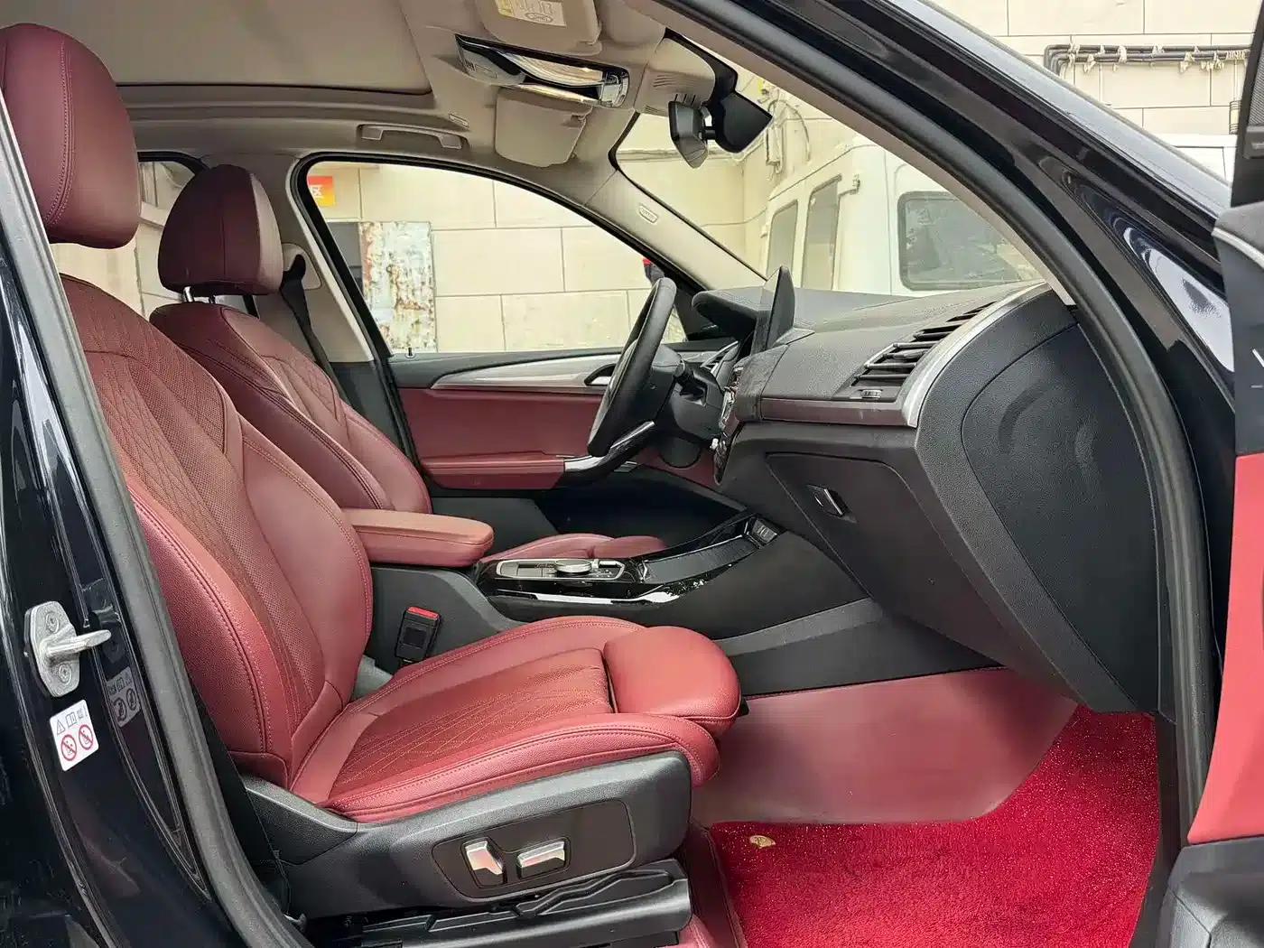 BMW iX3 2023 Leading Edition — миниатюра 7