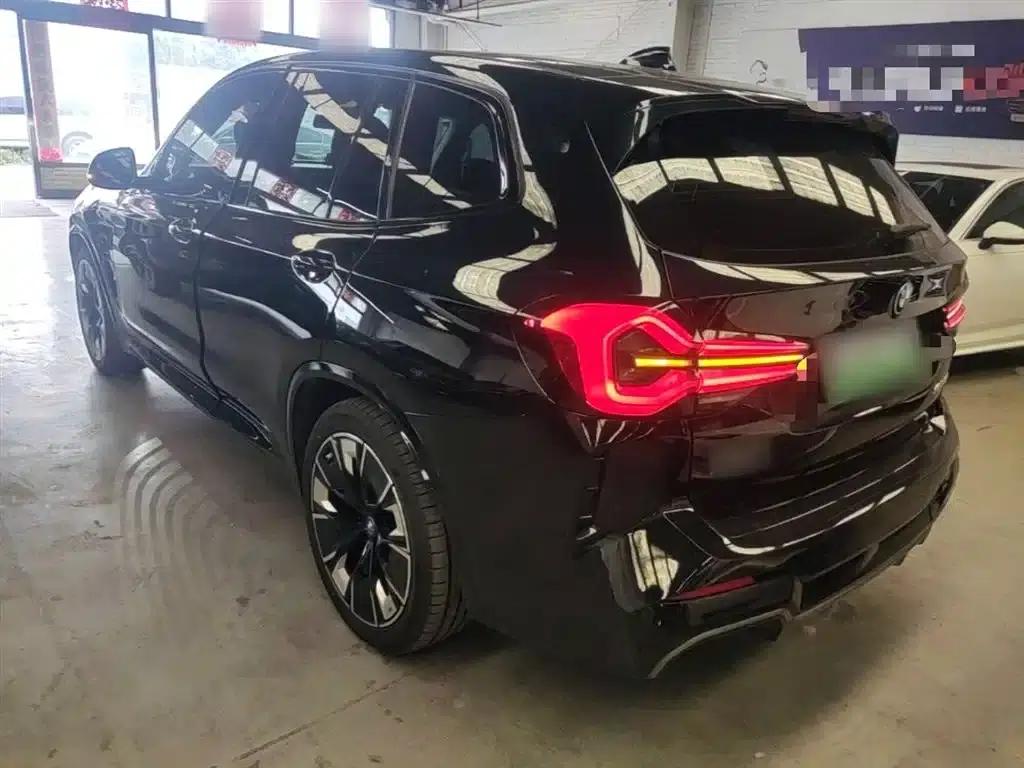 BMW iX3 2022 Facelift - Pioneer Edition — миниатюра 5
