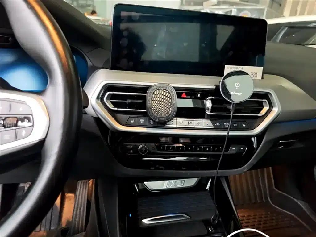 BMW iX3 2022 Leading Edition — миниатюра 13
