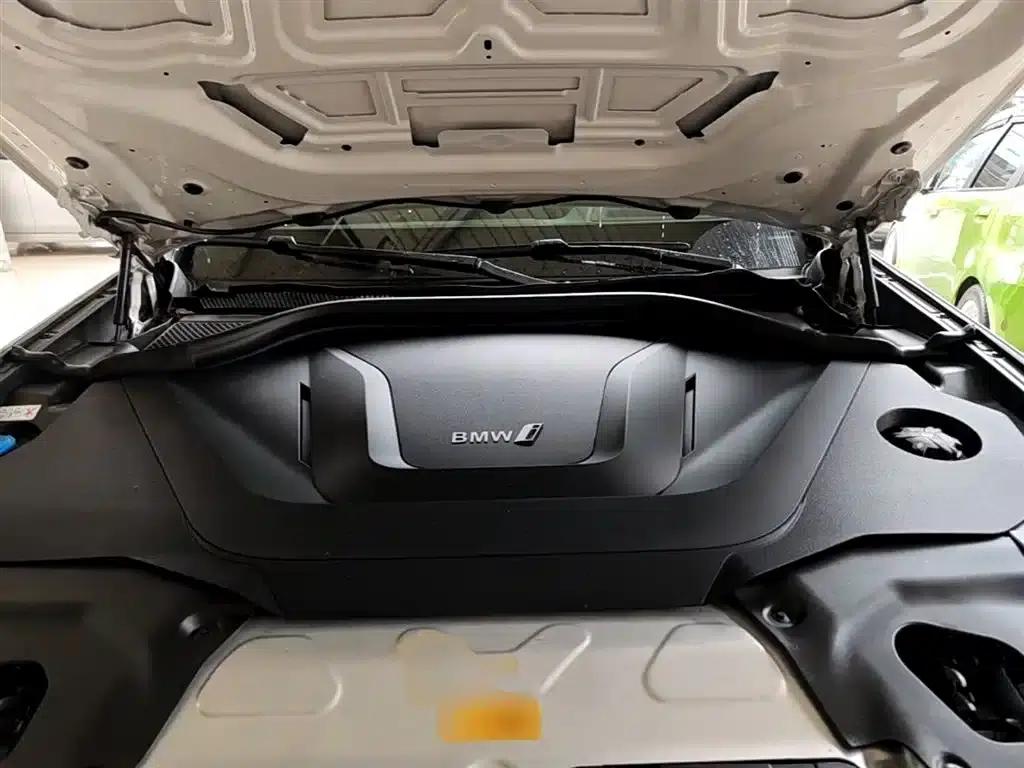 BMW iX3 2022 Leading Edition — миниатюра 20