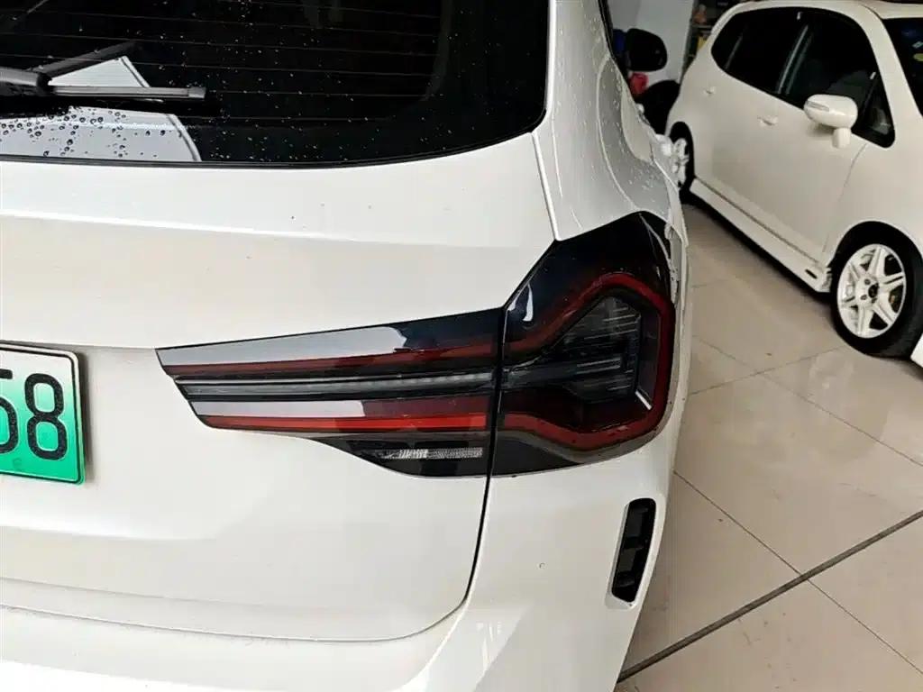 BMW iX3 2022 Leading Edition — миниатюра 8