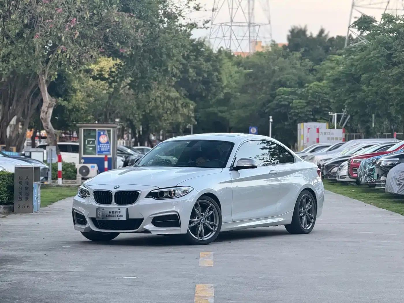 2017 BMW 2 Series M240i (Imported) — миниатюра 1