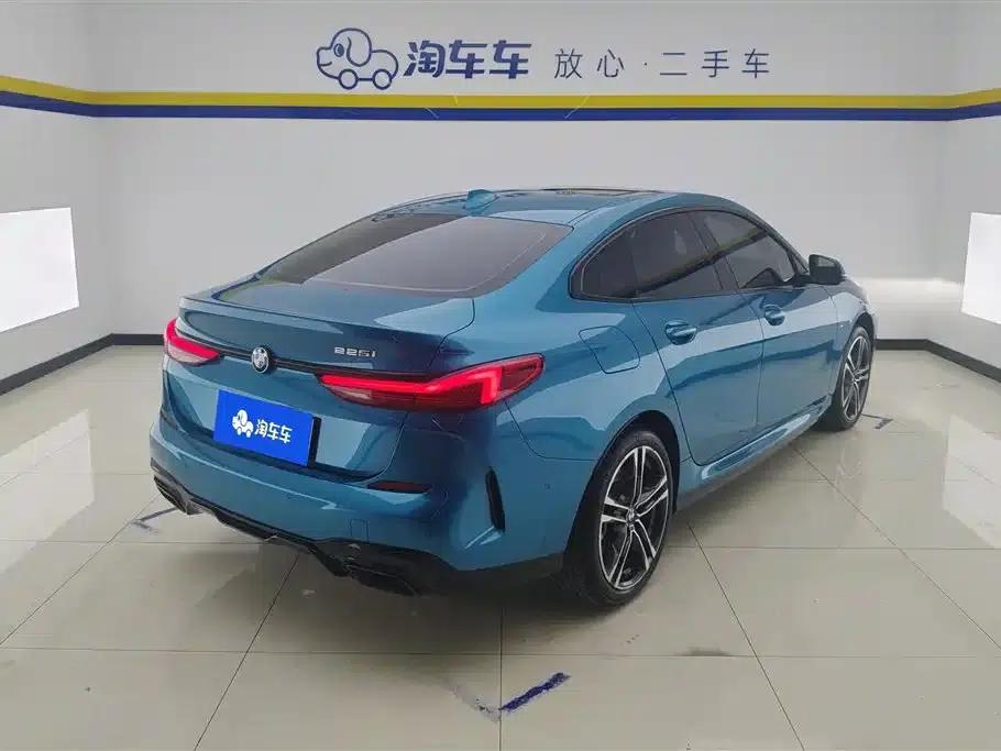 2021 BMW 2 Series Imported 225i Four-Door Coupe M Sport Shadow Edition — миниатюра 3