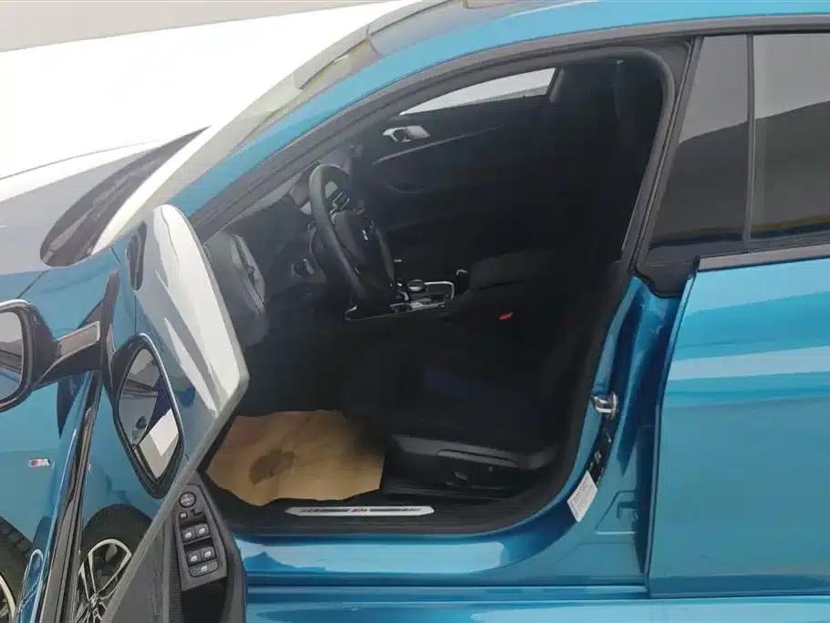 2021 BMW 2 Series Imported 225i Four-Door Coupe M Sport Shadow Edition — миниатюра 9