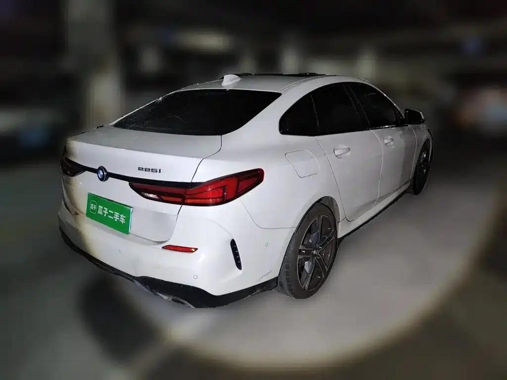 2021 BMW 2 Series Imported 225i Four-Door Coupe M Sport Shadow Edition — миниатюра 5