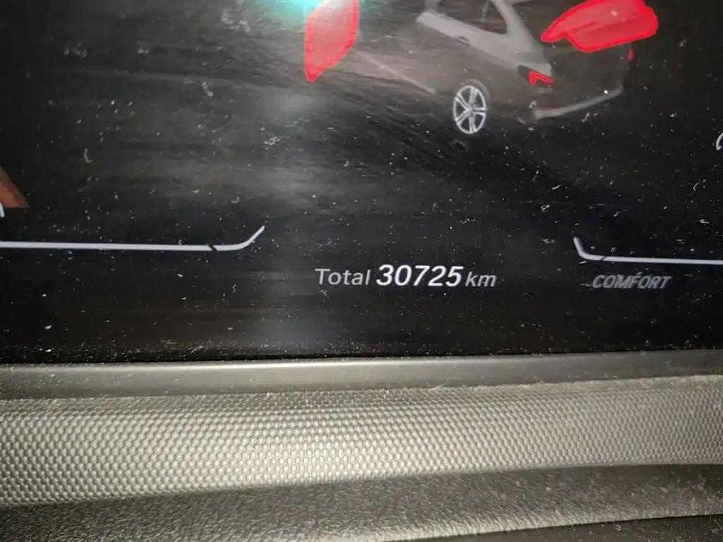 2021 BMW 2 Series Imported 225i Four-Door Coupe M Sport Shadow Edition — миниатюра 9