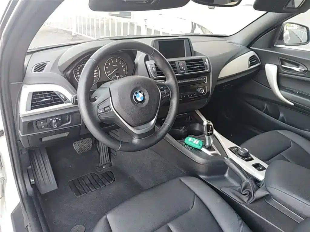 2015 BMW 2 Series Imported 218i Convertible Coupe — миниатюра 9
