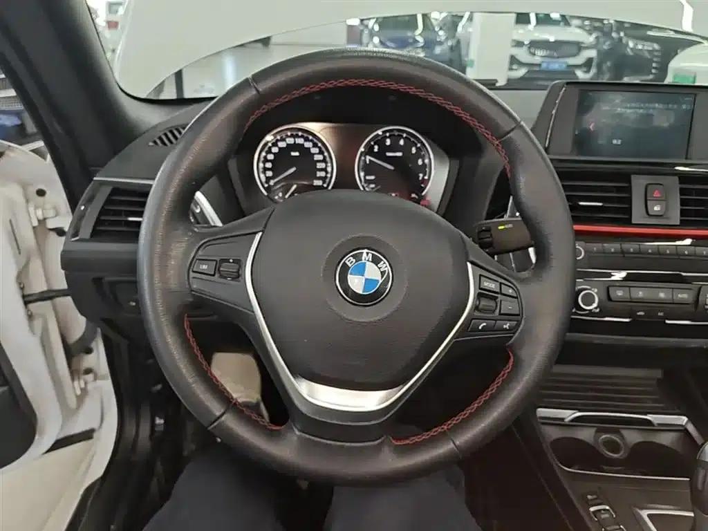 2018 BMW 2 Series Imported 220i Convertible Coupe with Sport Design Package — миниатюра 11