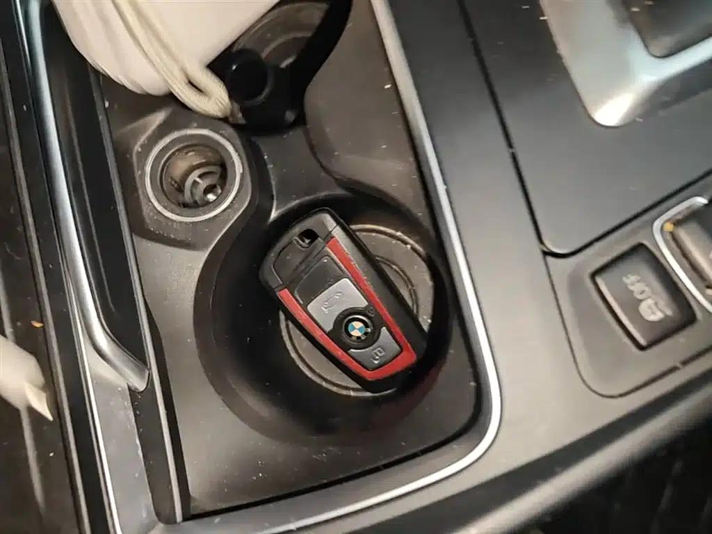 2018 BMW 2 Series Imported 220i Convertible Coupe with Sport Design Package — миниатюра 9