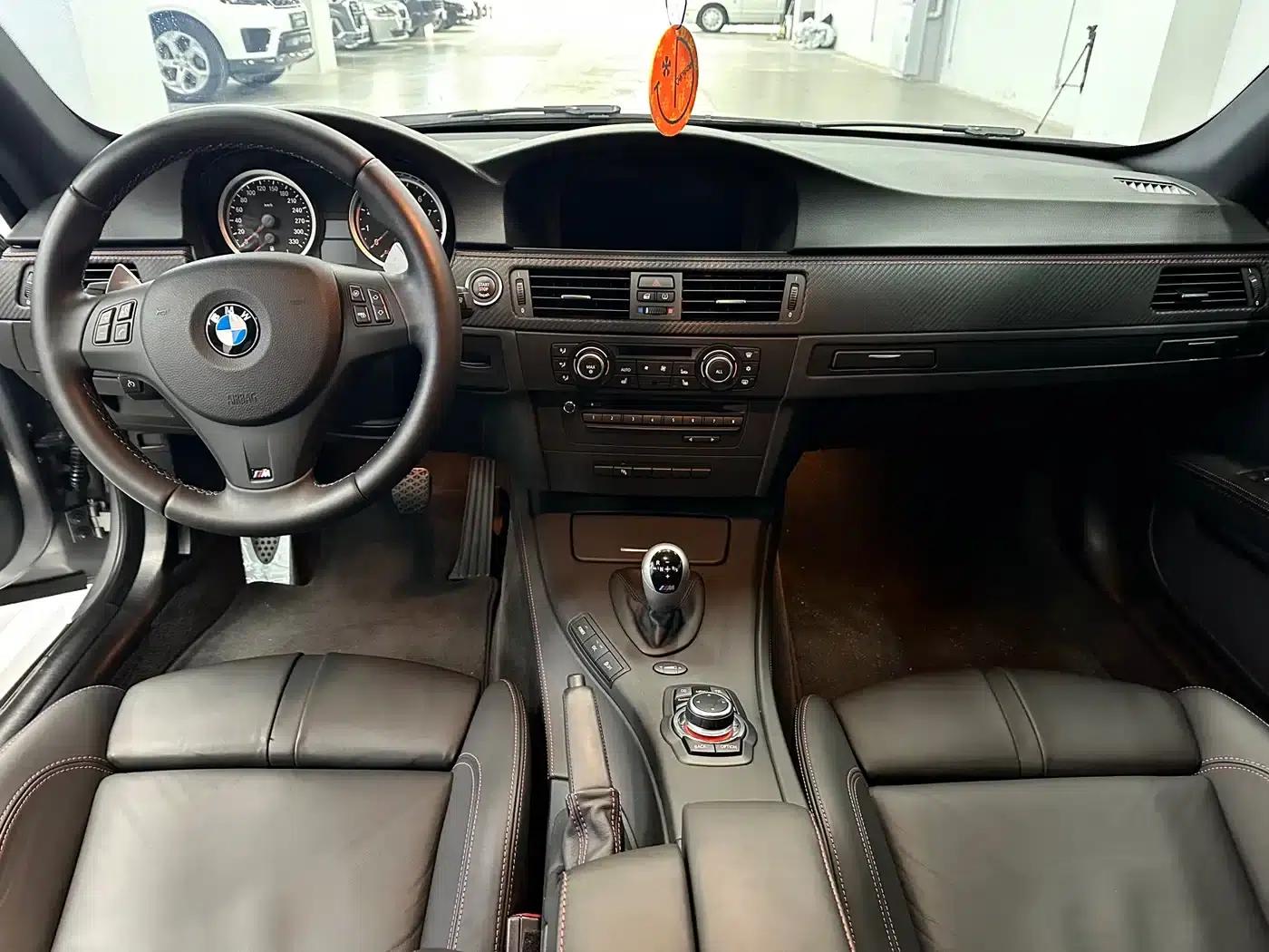2011 BMW M3 Coupe Matte Finish — миниатюра 20