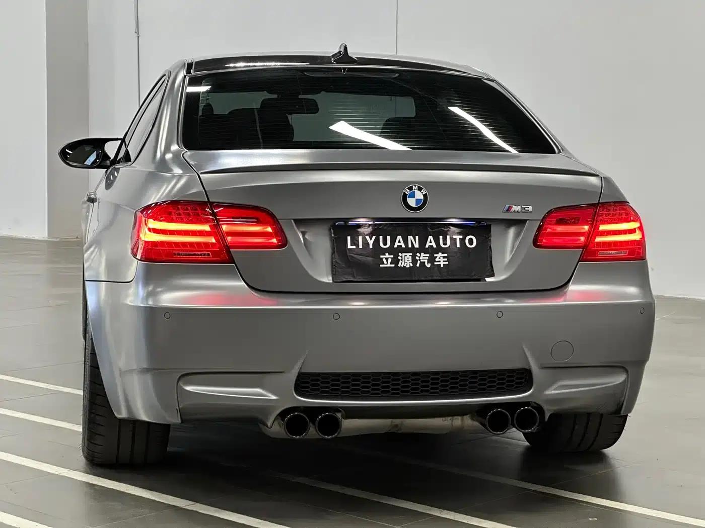 2011 BMW M3 Coupe Matte Finish — миниатюра 4