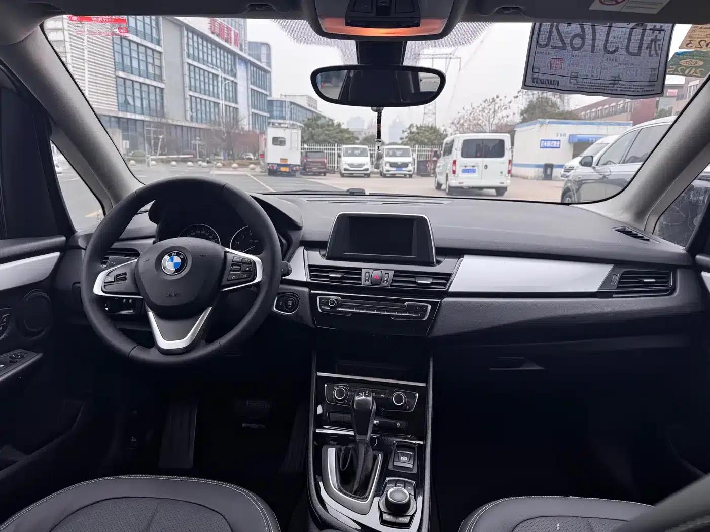 2018 BMW 2 Series Gran Tourer 218i Fashion Edition — миниатюра 12