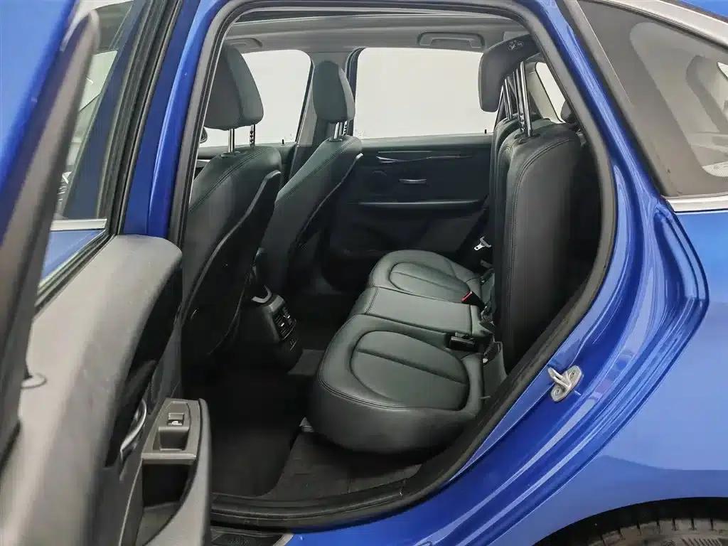 2018 BMW 2 Series Gran Tourer 218i Leading Edition — миниатюра 15