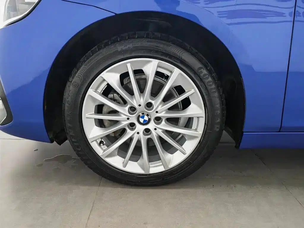 2018 BMW 2 Series Gran Tourer 218i Leading Edition — миниатюра 17