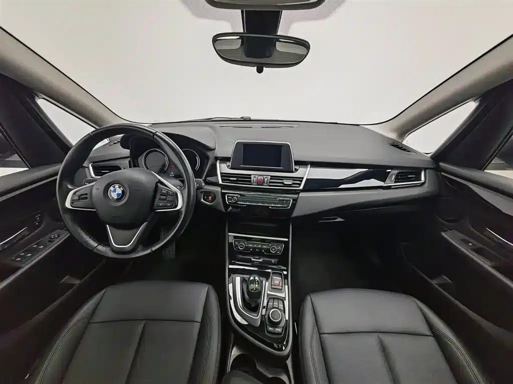2018 BMW 2 Series Gran Tourer 218i Leading Edition — миниатюра 5