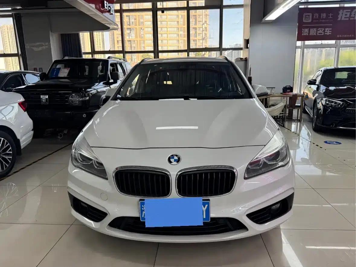 2016 BMW 2 Series Gran Tourer 218i Sport Design Package — миниатюра 2