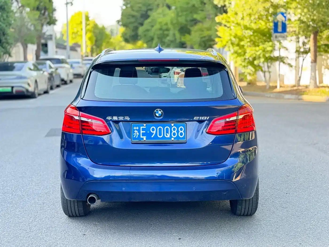 2016 BMW 2 Series Gran Tourer 218i Leading Edition — миниатюра 5