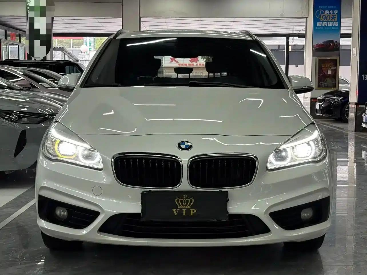 2016 BMW 2 Series Gran Tourer 218i Sport Design Package — миниатюра 2