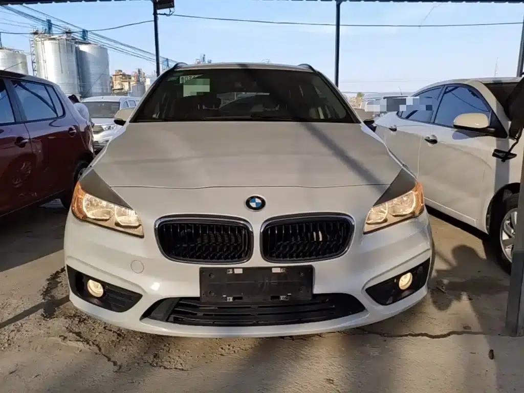 2016 BMW 2 Series Gran Tourer 218i Fashion Edition — миниатюра 3