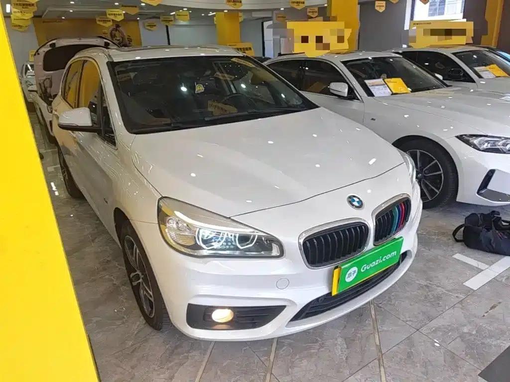 2016 BMW 2 Series Gran Tourer 218i Sport Design Package — миниатюра 4
