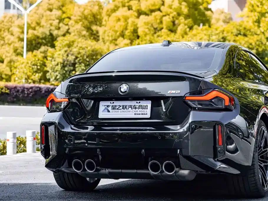 2023 BMW M2 — миниатюра 8