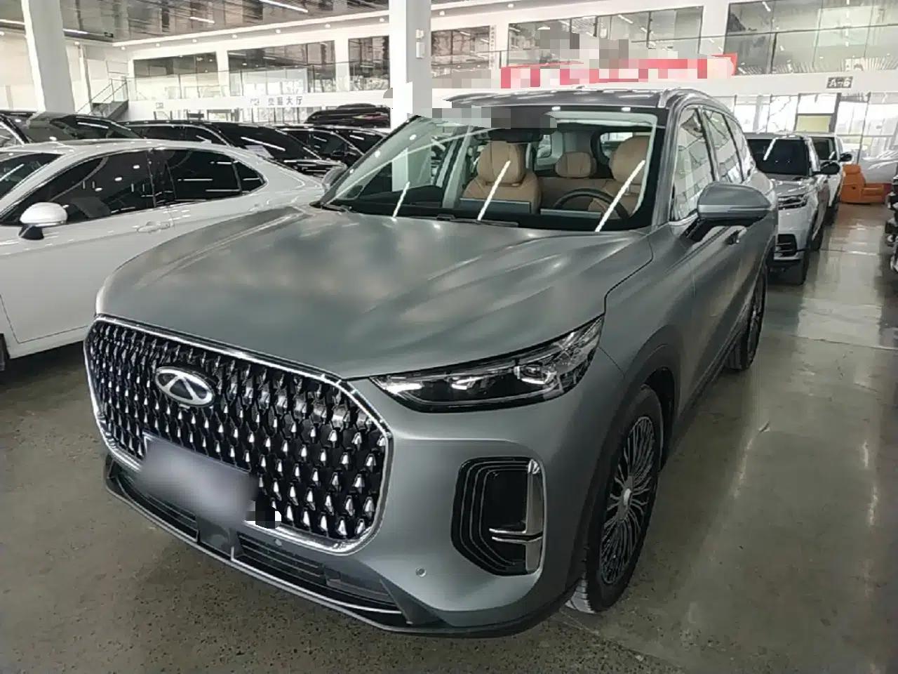 Chery Tiggo 8 L 2024 2.0T Two-Wheel Drive Prestige Version 5 Seats — миниатюра 1