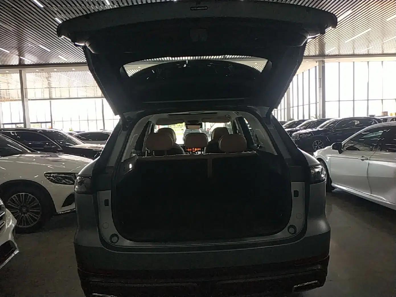 Chery Tiggo 8 L 2024 2.0T Two-Wheel Drive Prestige Version 5 Seats — миниатюра 22
