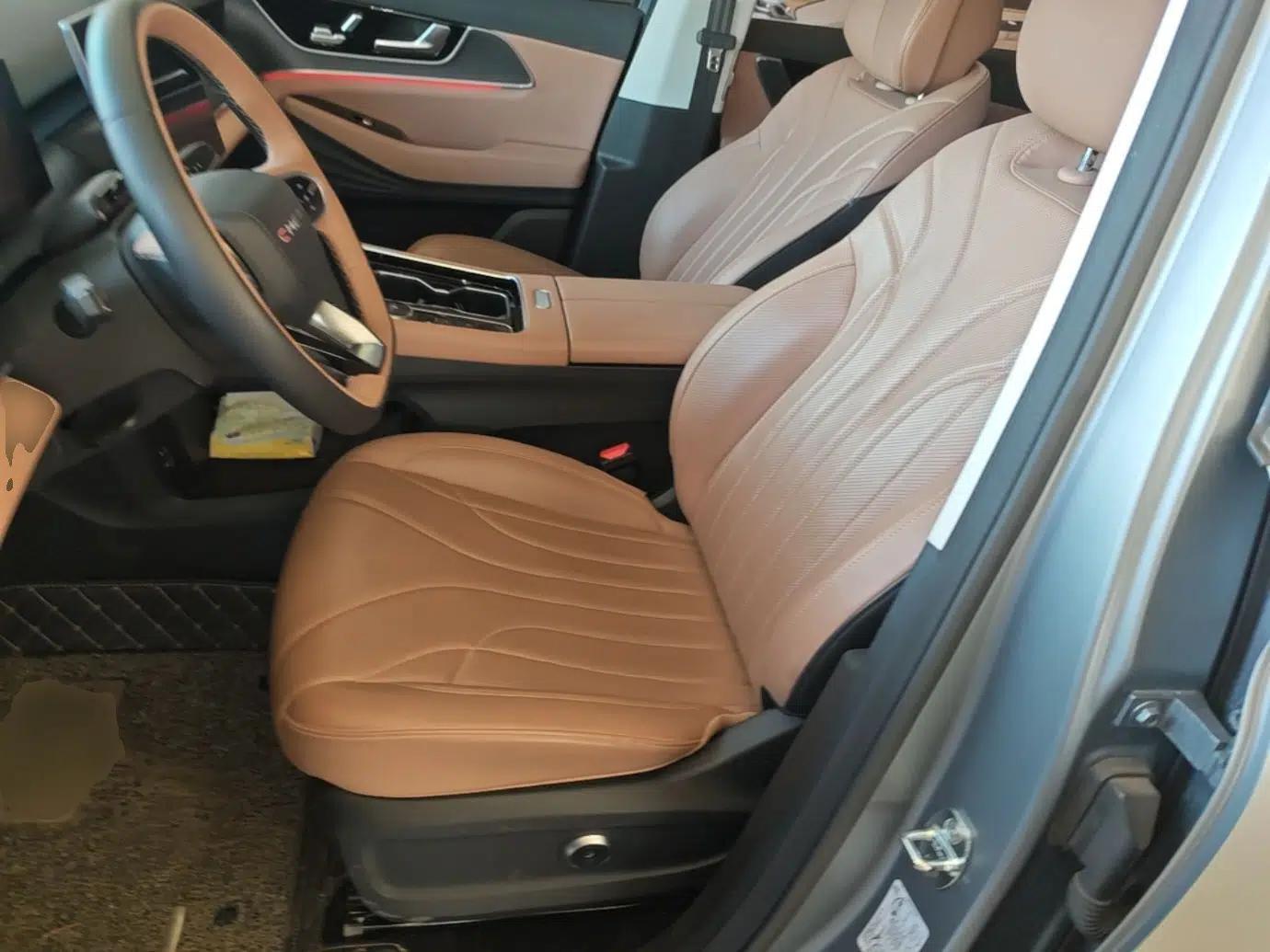 Chery Tiggo 8 L 2024 2.0T Two-Wheel Drive Prestige Version 5 Seats — миниатюра 18
