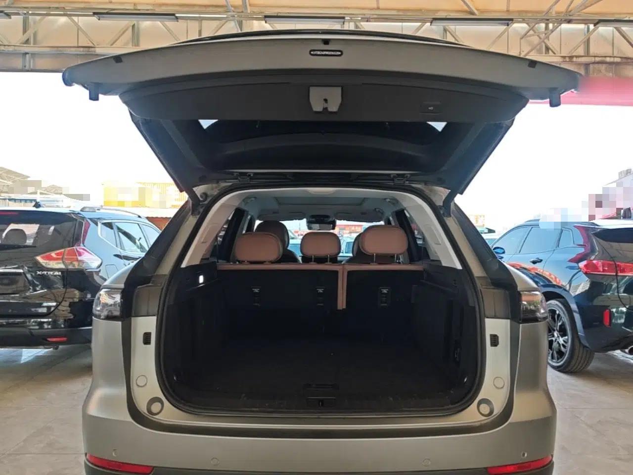 Chery Tiggo 8 L 2024 2.0T Two-Wheel Drive Prestige Version 5 Seats — миниатюра 22